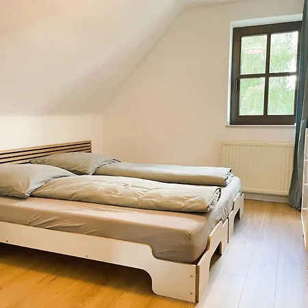 Ruhige 3 Gut Angebunden Appartement *