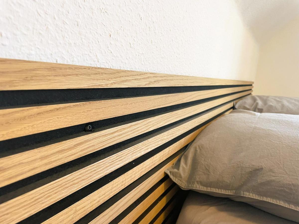 Ruhige 3 Gut Angebunden * Dusseldorf